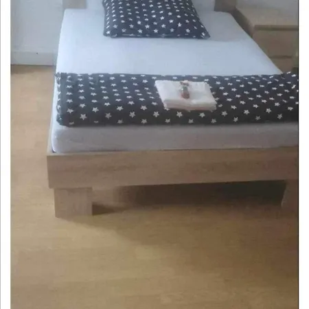 Monteurzimmer Rasic * Sachsenheim (Ludwigsburg)